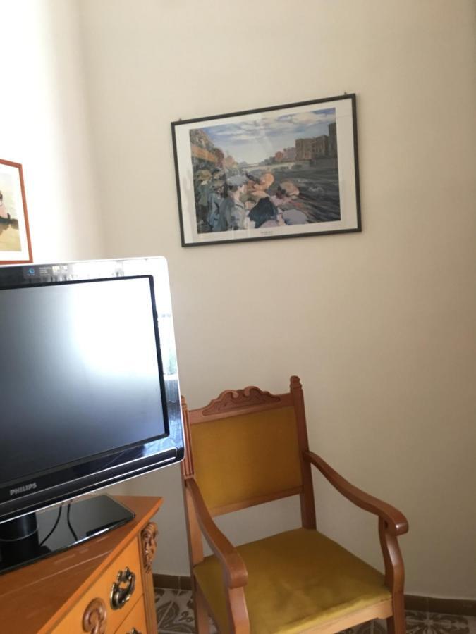 شقة Dimora Montpellier ساليرنو المظهر الخارجي الصورة